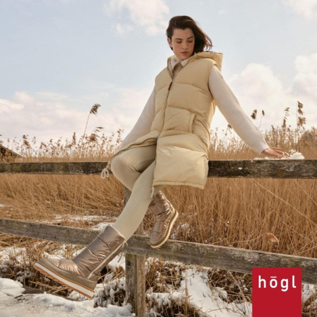 Upotpunite svoj zimski outfit Hogl čizmama.